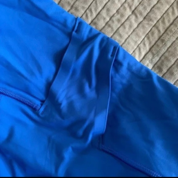 Lululemon Free to Speed High-Rise Tight 25” Sz 4 - Picture 2 of 10